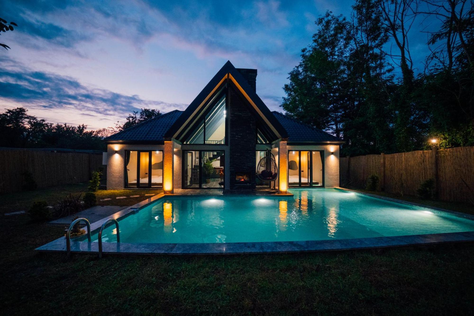 Moonsa Boutique Villas 萨潘贾 外观 照片